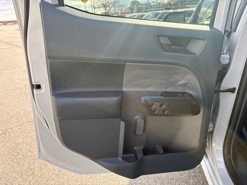 New 2026 Ford Maverick Lobo image 17