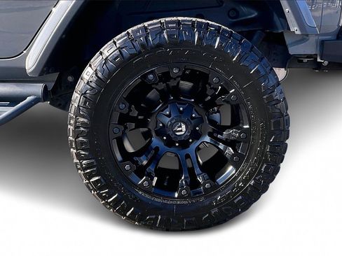 Certified 2023 Jeep Wrangler Unlimited Rubicon w/ LED Lighting Group image 33