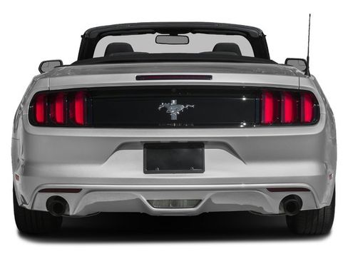 Used 2016 Ford Mustang Convertible w/ Equipment Group 051A image 5