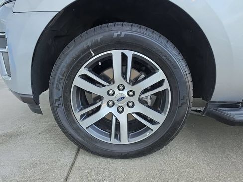 Used 2024 Ford Expedition Max Limited AWD/4WD image 43