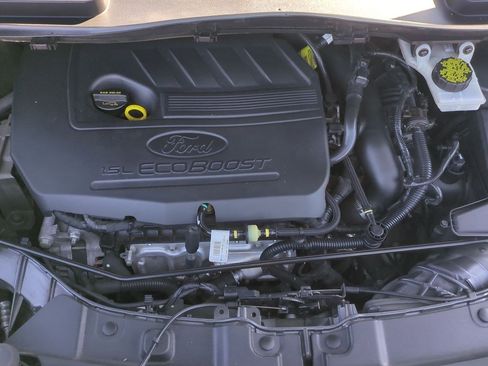 Used 2017 Ford Escape Titanium image 27