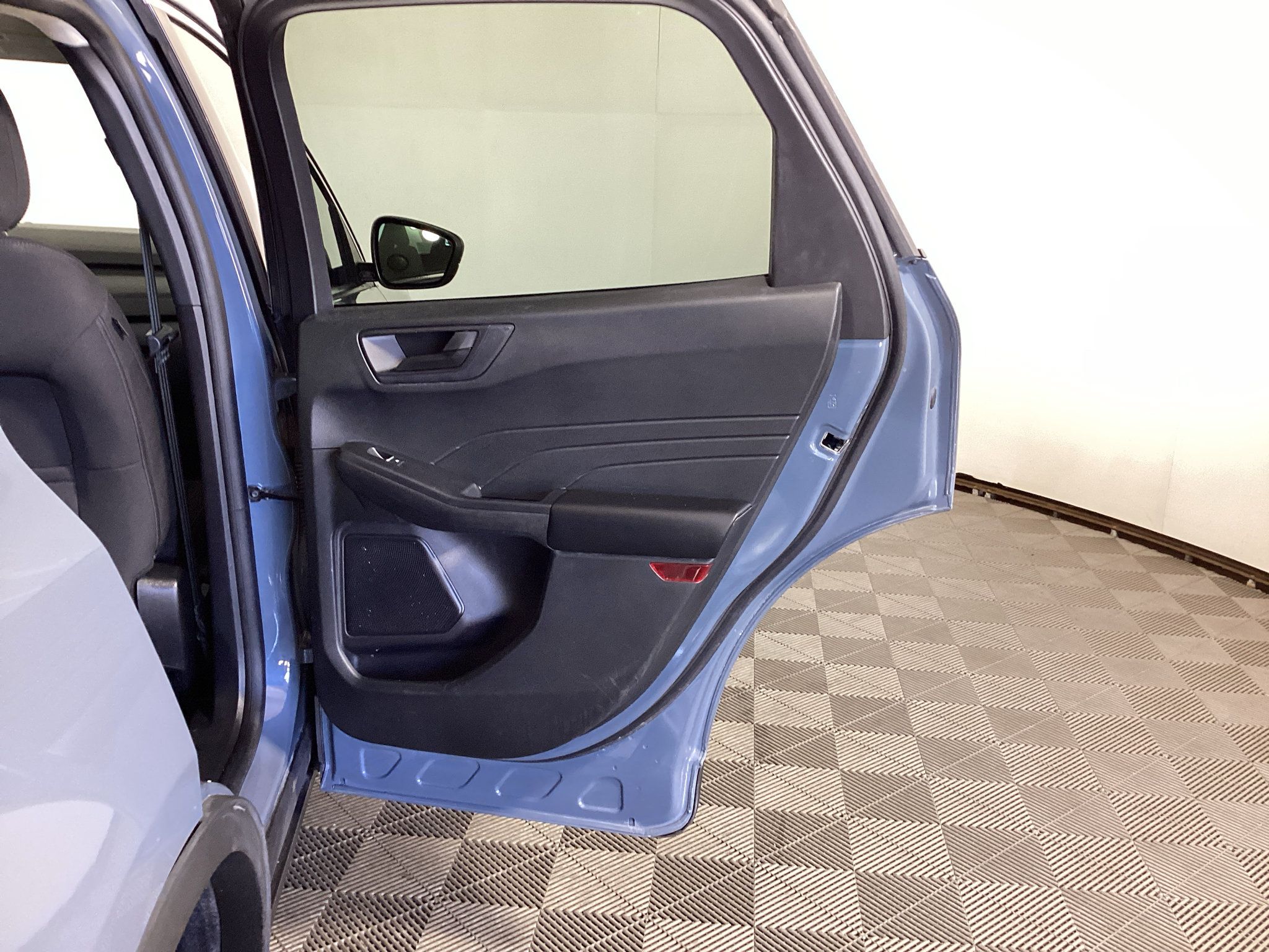 Certified 2023 Ford Escape Active AWD/4WD image 10