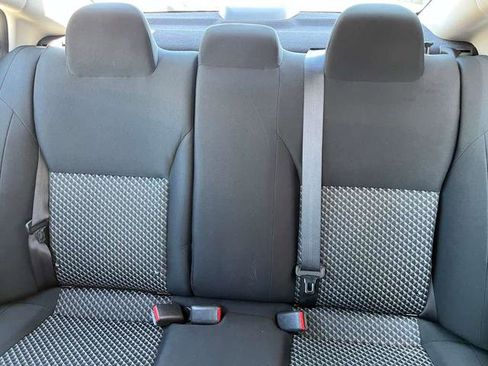 Used 2020 Nissan Versa S FWD image 18