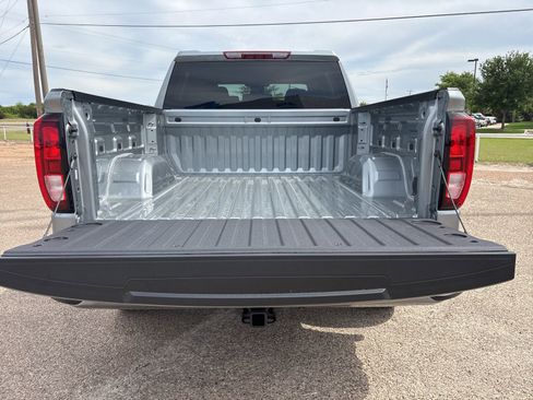 New 2026 GMC Sierra 1500 Elevation image 27