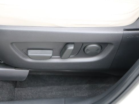 Used 2024 MAZDA CX-90 3.3 Turbo w/ Preferred Plus AWD/4WD image 27