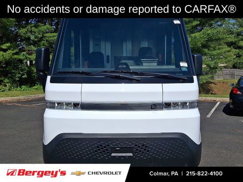 Used 2024 Chevrolet Brightdrop 600 w/ Commercial Equipment Package AWD/4WD image 2