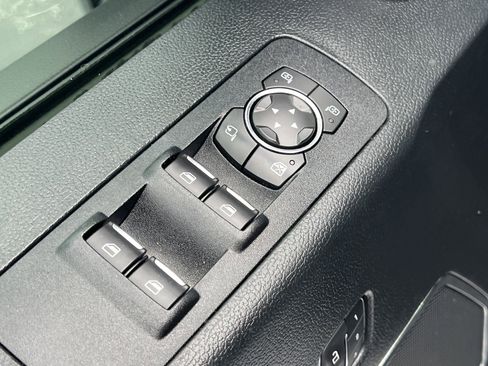 Used 2020 Ford F150 Lariat image 21