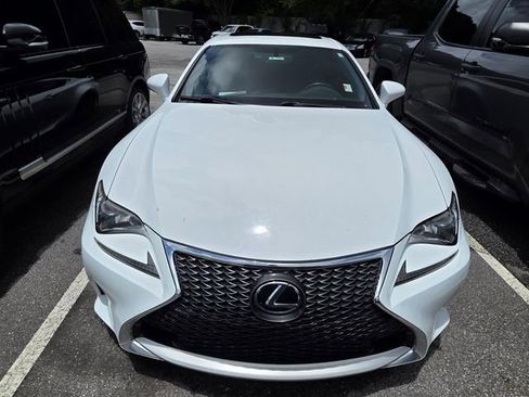 Used 2016 Lexus RC 200t RWD image 2