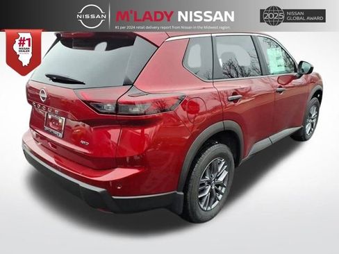 New 2026 Nissan Rogue S image 7