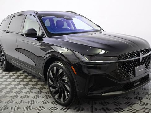 New 2026 Lincoln Nautilus Reserve w/ Jet Appearance Package image 8