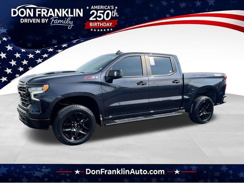 Used 2022 Chevrolet Silverado 1500 LT Trail Boss w/ LT Trail Boss Premium Package AWD/4WD image 1