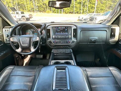 Certified 2018 GMC Sierra 1500 Denali w/ Denali Ultimate Package image 3