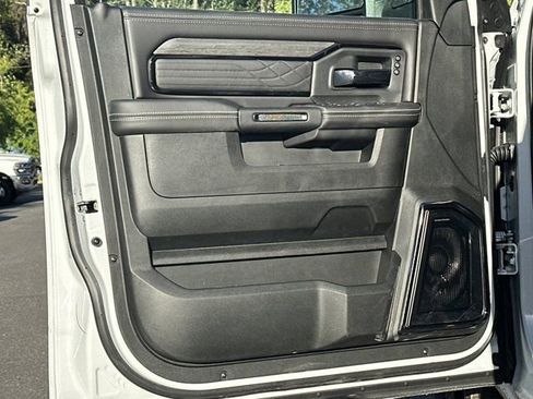 New 2026 RAM 2500 Limited image 11