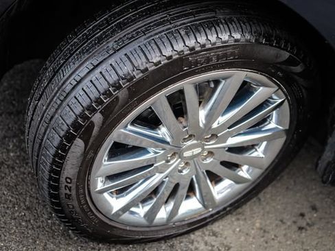 Used 2013 Lincoln MKX AWD image 16
