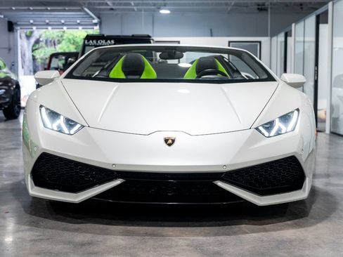 Used 2016 Lamborghini Huracan LP 610-4 AWD/4WD image 7
