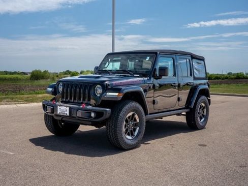 Used 2018 Jeep Wrangler Unlimited Rubicon AWD/4WD image 3