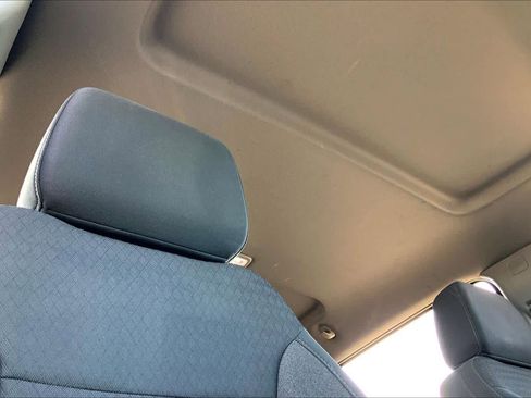 Used 2025 Chevrolet Silverado 1500 LT image 13