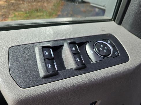 Used 2015 Ford F150 XLT w/ Equipment Group 301A Mid image 23