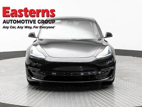 Used 2018 Tesla Model 3 Performance AWD/4WD image 2