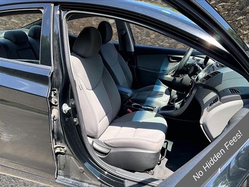 Used 2014 Hyundai Elantra SE FWD image 7