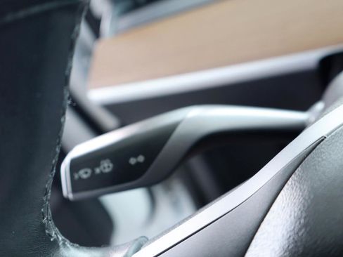 Used 2018 Tesla Model 3 Mid Range RWD image 24
