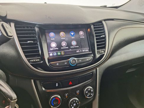 Used 2021 Chevrolet Trax LS w/ Tint and Cruise Package FWD image 14