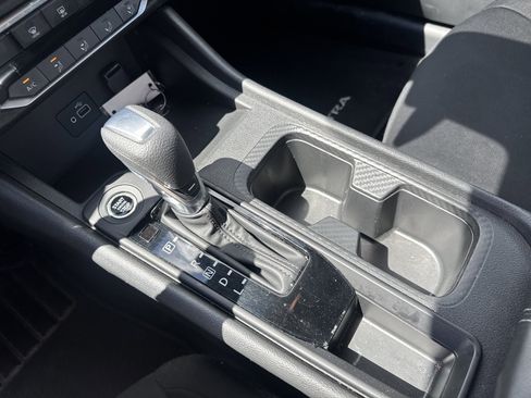 Used 2022 Nissan Sentra S image 24