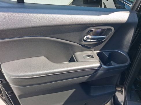 Used 2019 Honda Ridgeline RTL-T image 19