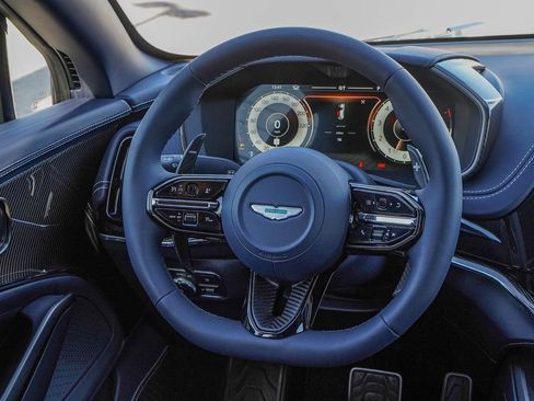 New 2026 Aston Martin DBX 707 image 31