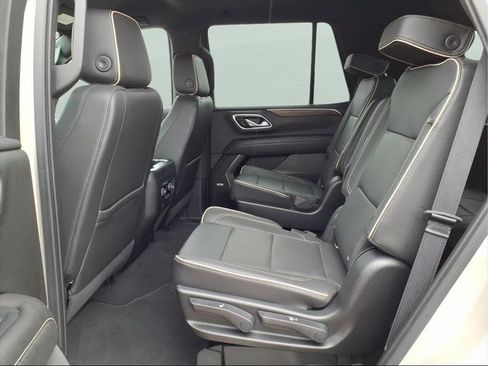 Used 2021 Chevrolet Tahoe Premier image 19