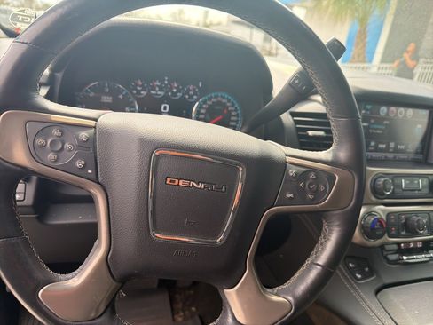 Used 2018 GMC Yukon XL Denali w/ Enhanced Security Package image 30