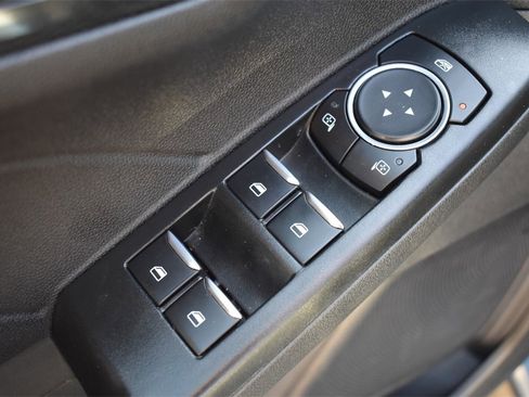 Used 2024 Ford Escape ST-Line image 23