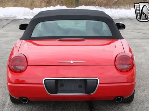 Used 2002 Ford Thunderbird image 5