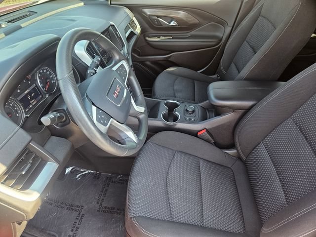 Used 2024 GMC Terrain SLE w/ Driver Convenience Package FWD image 14