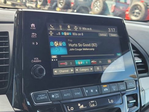 Used 2024 Honda Odyssey EX-L image 9