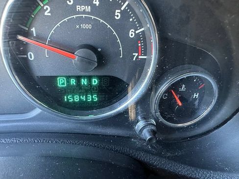 Used 2012 Jeep Wrangler Unlimited Sport w/ PWR Convenience Group AWD/4WD image 10