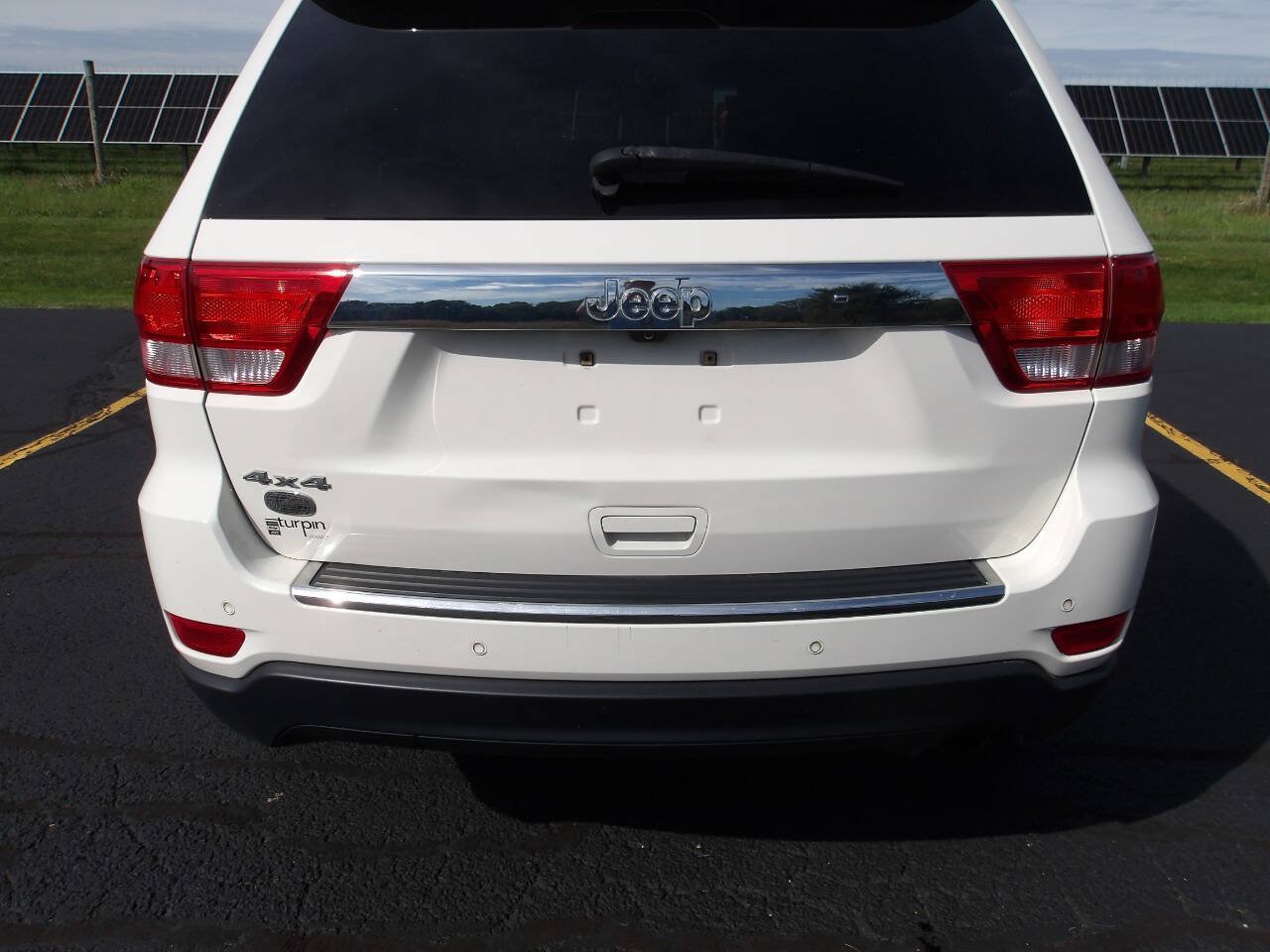 Used 2011 Jeep Grand Cherokee Overland AWD/4WD image 38