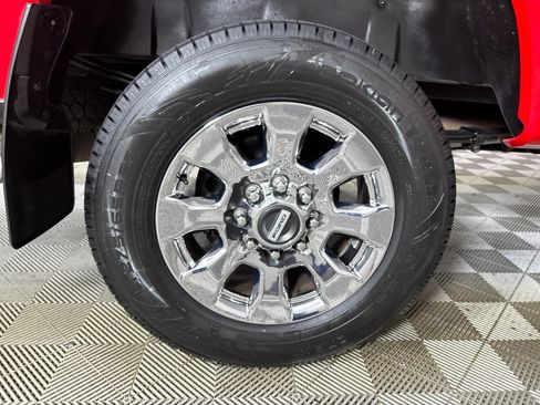 Used 2019 Ford F250 Lariat w/ Lariat Ultimate Package AWD/4WD image 31