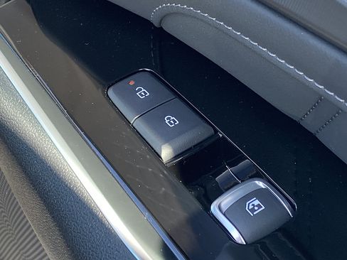 New 2026 Kia Sorento SX Prestige AWD/4WD image 24