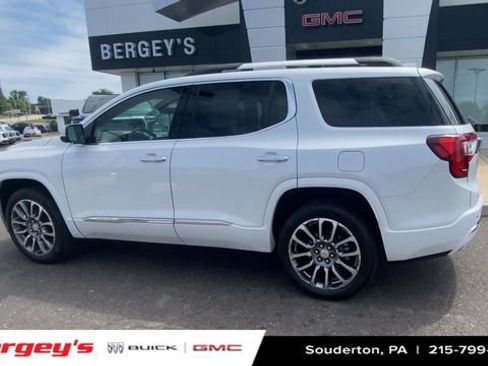 Certified 2022 GMC Acadia Denali w/ Denali Technology Package AWD/4WD image 8