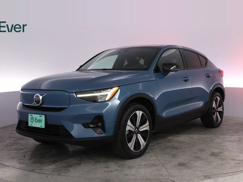 Used 2023 Volvo C40 P8 Recharge Plus w/ Protection Package Premier AWD/4WD image 2