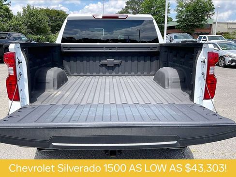 Used 2025 Chevrolet Silverado 1500 Custom Trail Boss w/ LPO, Dark Essentials Package AWD/4WD image 17