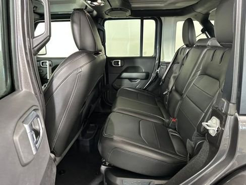 Used 2023 Jeep Wrangler Unlimited Sahara w/ Cold Weather Group AWD/4WD image 25