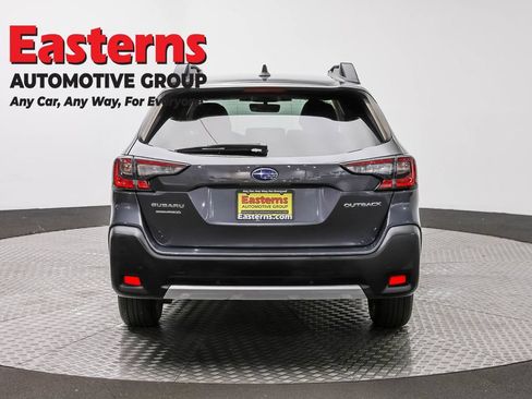 Used 2023 Subaru Outback Limited AWD/4WD image 6