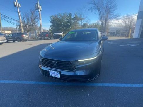 Used 2023 Honda Accord EX image 3