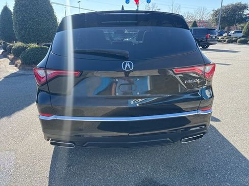 Used 2023 Acura MDX FWD image 4