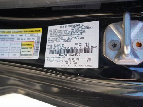 Used 2019 Ford Mustang EcoBoost w/ Ecoboost Performance Package image 40