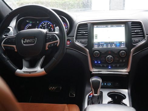 Used 2018 Jeep Grand Cherokee Trackhawk w/ Trailer Tow Group IV image 21