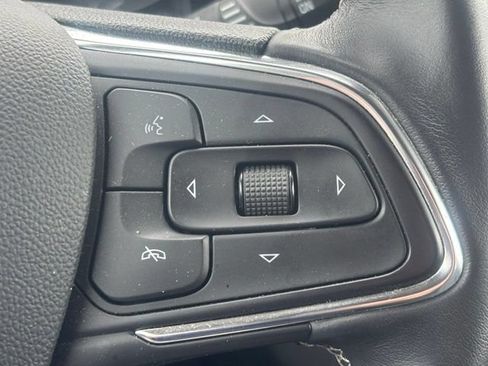 Used 2023 Buick Encore GX Select w/ Sport Touring Package AWD/4WD image 21