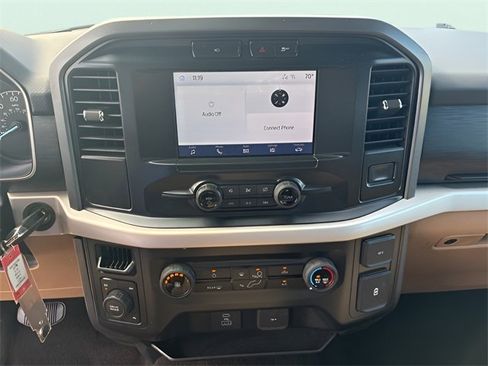 Used 2021 Ford F150 XLT image 25